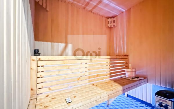 Maison à vendre    6 pièces •  Argenteuil