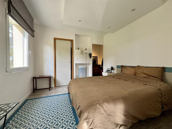 Maison  6 pièce(s)  4 chambre(s)  123 m²