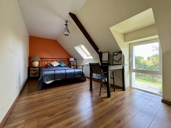 Maison  6 pièce(s)  4 chambre(s)  123 m²