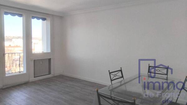 Appartement 4 pièces                                        - 42000 Saint-Étienne Réf : 2716-CIFVFOREZVELAY