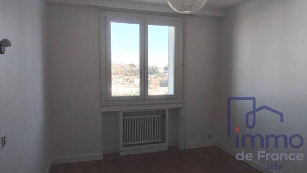 Appartement 4 pièces                                        - 42000 Saint-Étienne Réf : 2716-CIFVFOREZVELAY