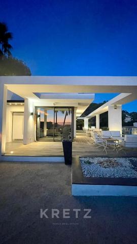 Écrin Suspendu sur la Méditerranée : Villa d’Exception à La Californie, Cannes