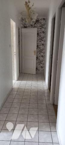 Dunkerque (59430) St Pol/mer, maison de ville des années 98 édifiée sur un terrain de 154 m². E...