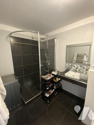 BORDEAUX Palais Gallien Fondaudège Superbe emplacement dans rue prisée
Appartement de 67 m² av...