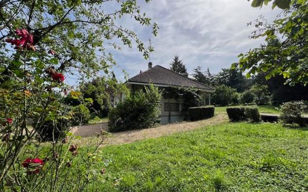 Maison à vendre    4 pièces •  Saint-Aignan