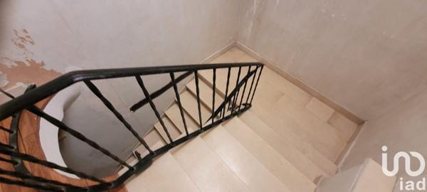 Maison traditionnelle 10 pièces de 292 m² à Cozes (17120)