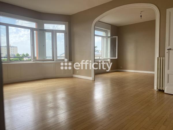 Appartement
         4 pièces
        - 120 m² 230 000 € *