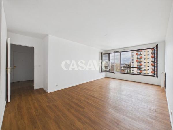 Vente Appartement 4 pièces de 81m² - 93200 Saint-Denis