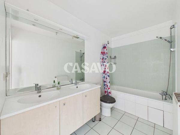 Vente Appartement 4 pièces de 81m² - 93200 Saint-Denis