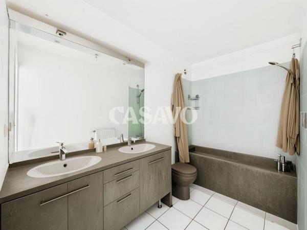 Vente Appartement 4 pièces de 81m² - 93200 Saint-Denis
