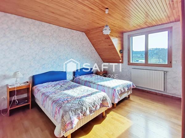 Maison d'architecte 212m², T5, 5129m²env