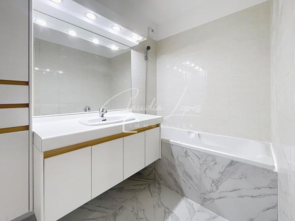 Appartement familiale F5 de 106m2 avec loggia et parking