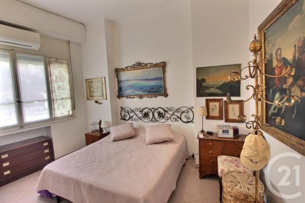 Appartement F3 à vendre  3 pièces - 70 m2 EZE - 06