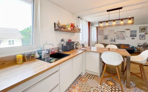 Maison à vendre    4 pièces • 112,71 m2 Le Blanc-Mesnil