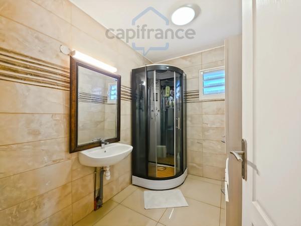 EXCLUSIVITÉ – Villa récente T4 avec piscine – Bas de la Bretagne, secteur recherché
