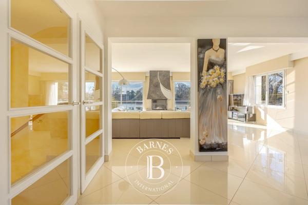 Triel-sur-Seine, Maison 6 Chambres -  247 m² à vendre