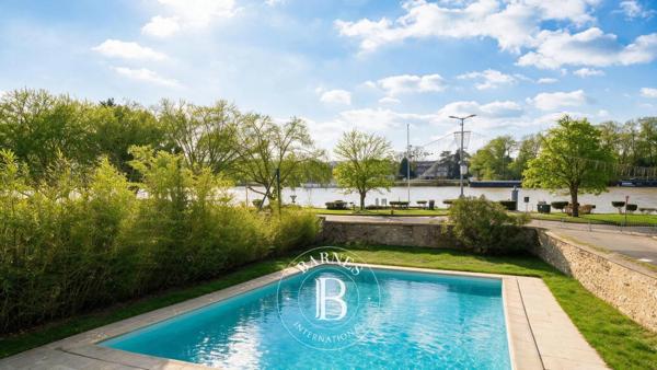 Triel-sur-Seine, Maison 6 Chambres -  247 m² à vendre