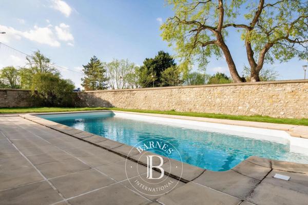 Triel-sur-Seine, Maison 6 Chambres -  247 m² à vendre