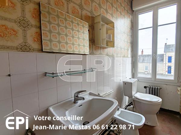 Thouars Maison ancienne Ajouter à ma sélection Référence : 6383