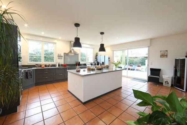 Vente / Maison avec dépendance