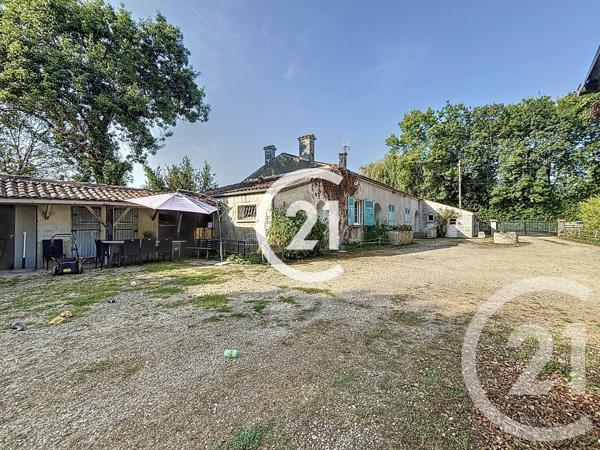 Maison à vendre  6 pièces - 160 m 2   REPARSAC  - 16