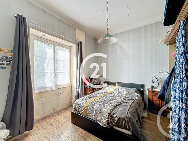 Maison à vendre  6 pièces - 160 m 2   REPARSAC  - 16