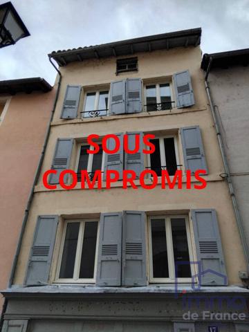 Maison de ville avec local en plein centre-ville