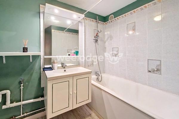 Maison à vendre 4 pièces de 81,5 m² à Jouy-le-Moutier