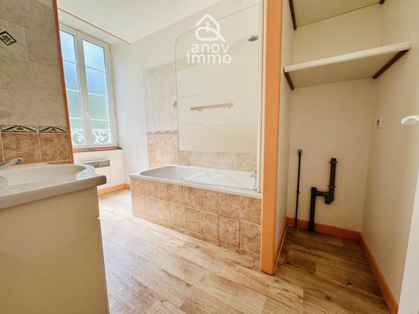 Appartement
                                                                                                                                                                                                                                                                                                                        2 pièce(s)                                                                                                                                                                                                          1 chambre(s)                                                                                                                                                                                                          53  m²