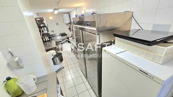 Fonds de Commerce Pizzeria en Plein Centre-Ville de Belley