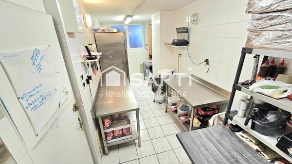 Fonds de Commerce Pizzeria en Plein Centre-Ville de Belley