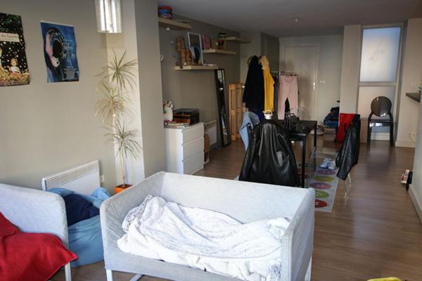 A LOUER : T3 à LILLE • Rue de la Barre - Vieux Lille • 1 160 € CC • Réf. 6010