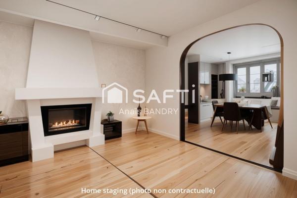 Maison dans un village avec commerces