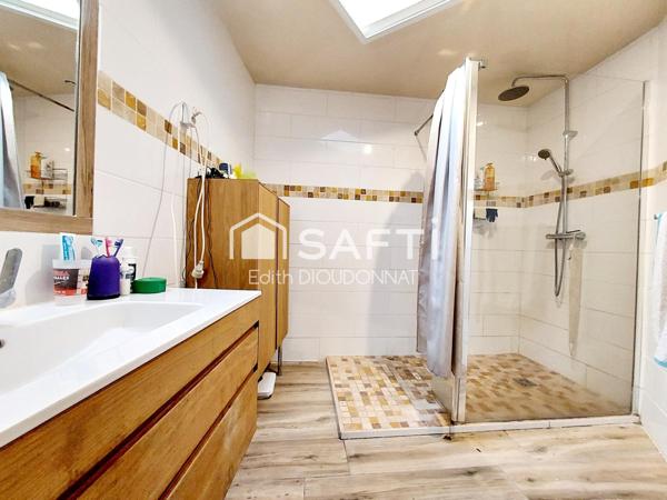 Maison familiale à rafraîchir