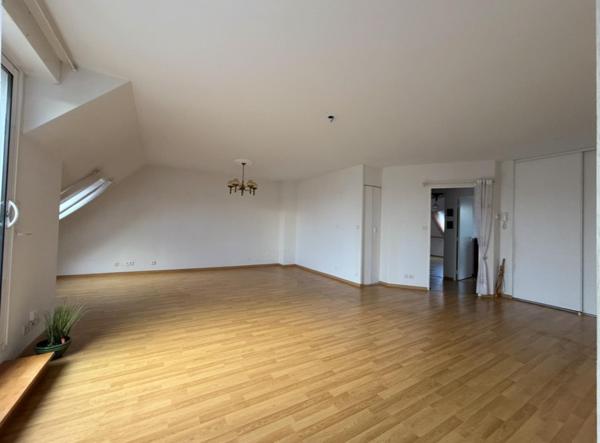 Appartement à PLOERMEL, 56800 - 3 pièces 80m²