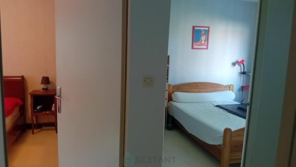 Petite maison sur grand terrain constructible à Saint Palais sur Mer