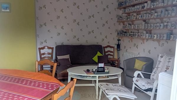 Petite maison sur grand terrain constructible à Saint Palais sur Mer