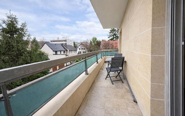 Appartement à vendre    2 pièces • 48 m2 Créteil