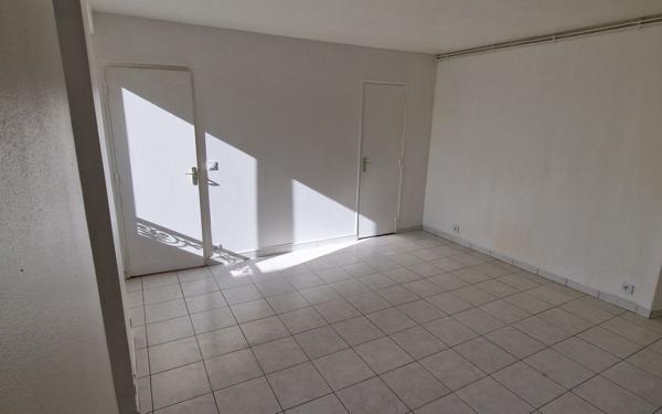 Appartement à louer    2 pièces • 29 m2 Verneuil-sur-Seine