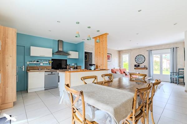 Maison à vendre |  Coutras |  5 pièces | 110 m²