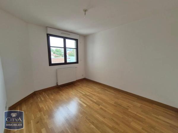 Appartement à louer 4 pièces 84.18m²