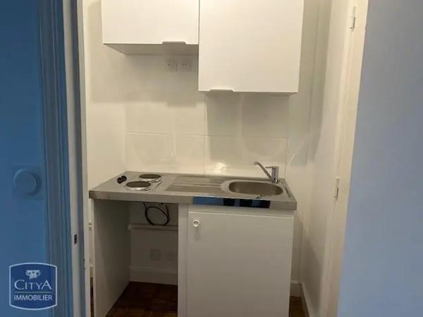 Appartement à louer 1 pièce 18.5m²