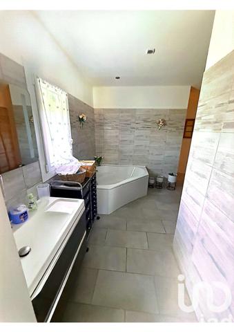 Maison à vendre 5 pièces 153 m² Auchay-sur-Vendée