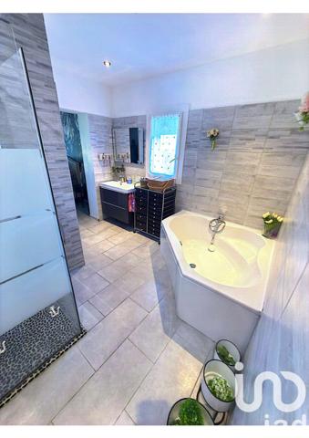 Maison à vendre 5 pièces 153 m² Auchay-sur-Vendée