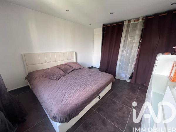 Maison à vendre 6 pièces 130 m² Saint-Brice-sous-Forêt