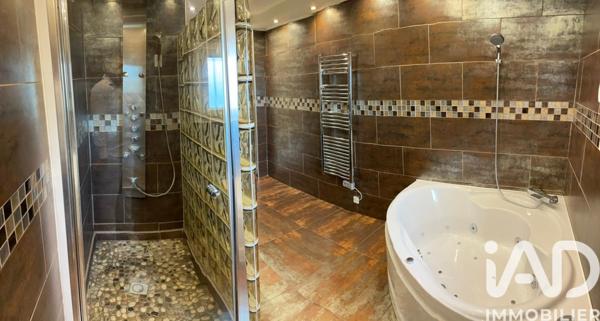 Maison à vendre 6 pièces 130 m² Saint-Brice-sous-Forêt