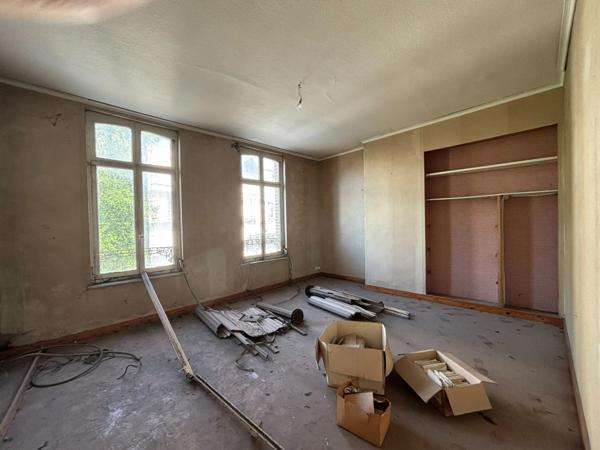 🏡 A VENDRE : Opportunité Rare en Centre-Ville de Fourmies (59610) – Ensemble Immobilier à réinventer.