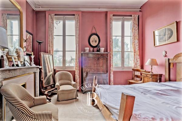 Bordeaux, Maison 6 Chambres -  350 m² à vendre