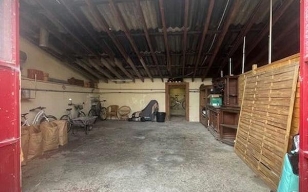 Stationnement à louer    40 m2 Tremblay-en-France