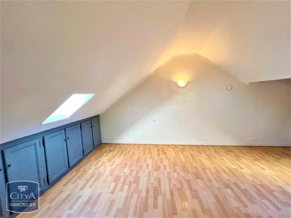 Appartement à louer 2 pièces 77.48m²